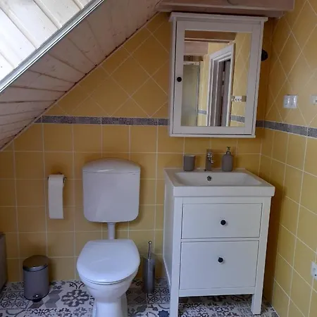 Vidravar Guest house